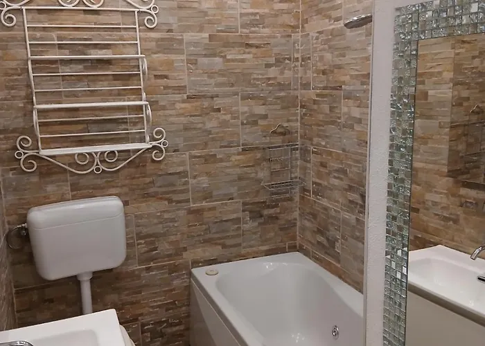 Casa Giacomina Bed & Breakfast 3*