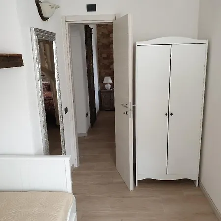 Alojamento de Acomodação e Pequeno-almoço Casa Giacomina Perledo